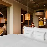 Hotel 25hours Bikini