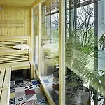 25hours Bikini Berlin