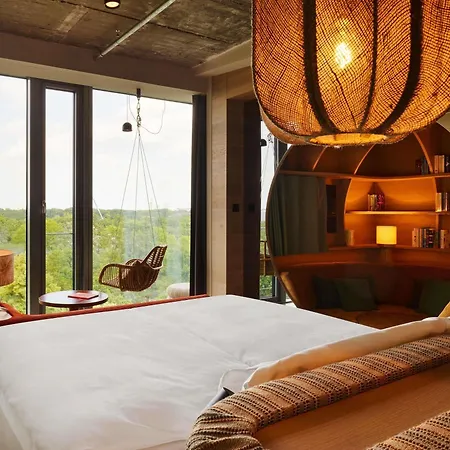 Hotel 25hours Bikini 4*