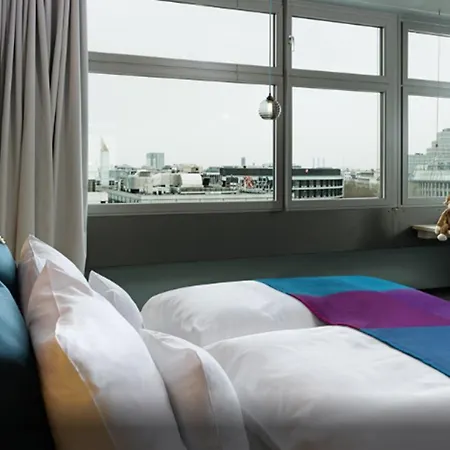 25hours Bikini Berlín