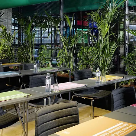 25 هورس هوتل بيكيني فندق 4*